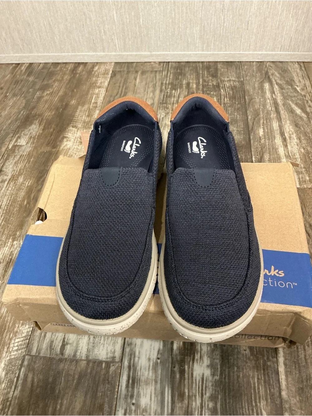 Clarks Navy Knit Slip-On with Brown Heel Tab Size 7.5